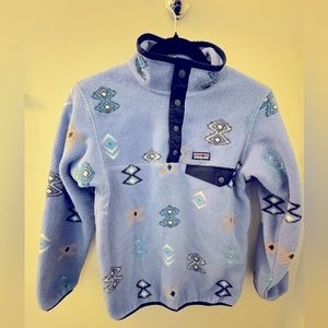 Kids Synchilla pull over size medium